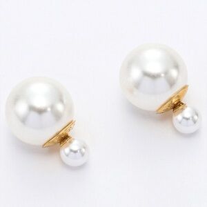 Reversible Pearl Earrings (7304)